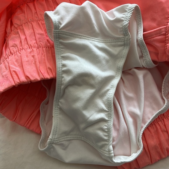 Women’s Free People Movement athletic shorts, melon colored, size s - Picture 5 of 5